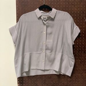 NWT Everlane Clean Silk Short Sleeve Square Shirt